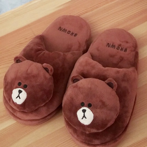 line slippers